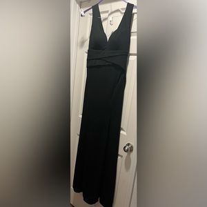 Beautiful formal dress. Size L… Good condition